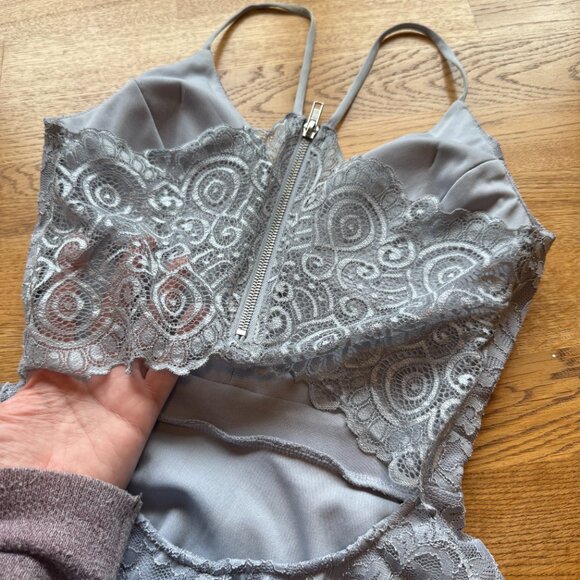 Windsor Light Blue Lace Dress Size XS - Picture 5 of 11